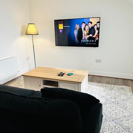 Barnet House Serviced Apartments Dunfermline Exterior photo
