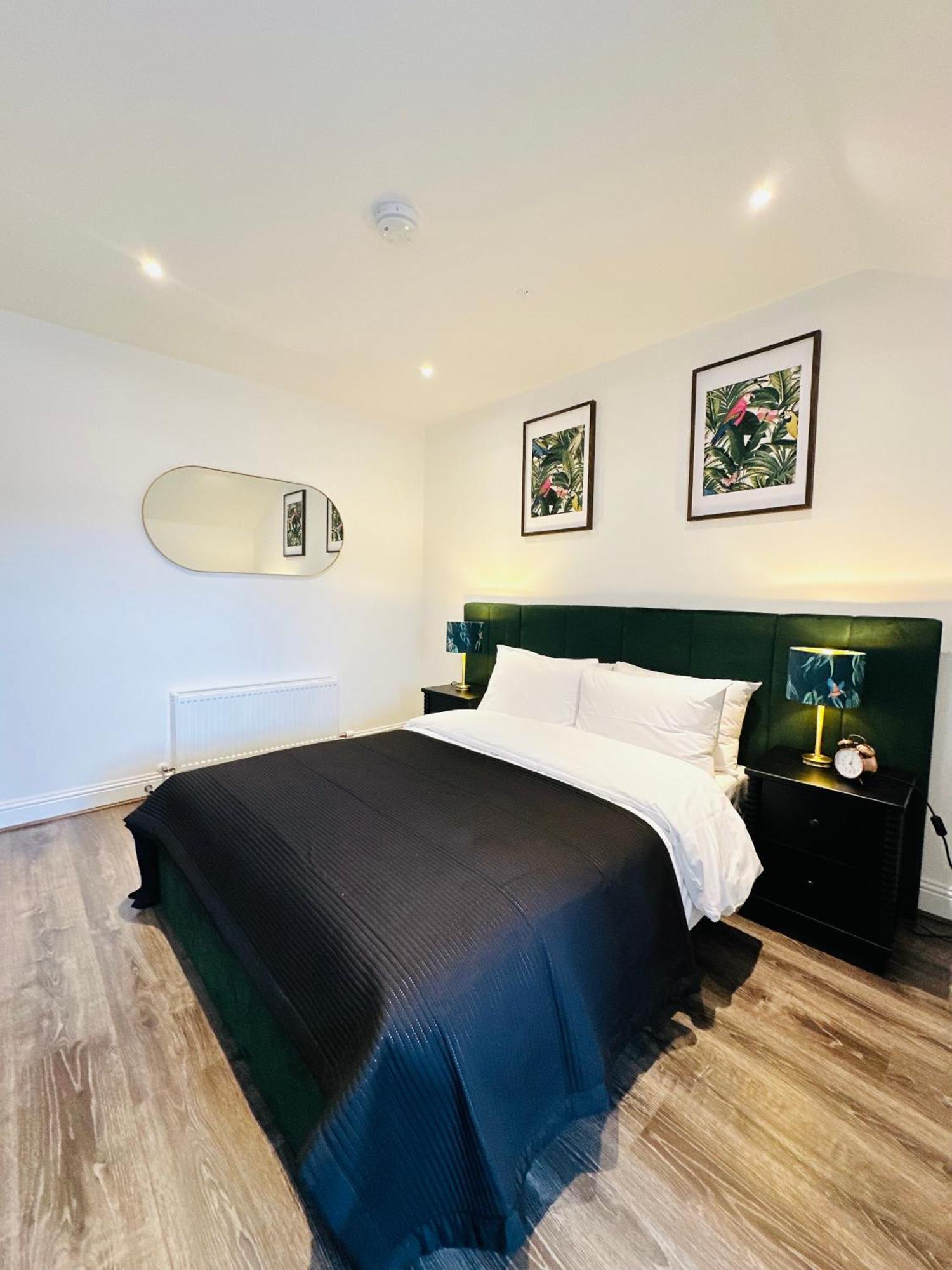 Barnet House Serviced Apartments Dunfermline Exterior photo