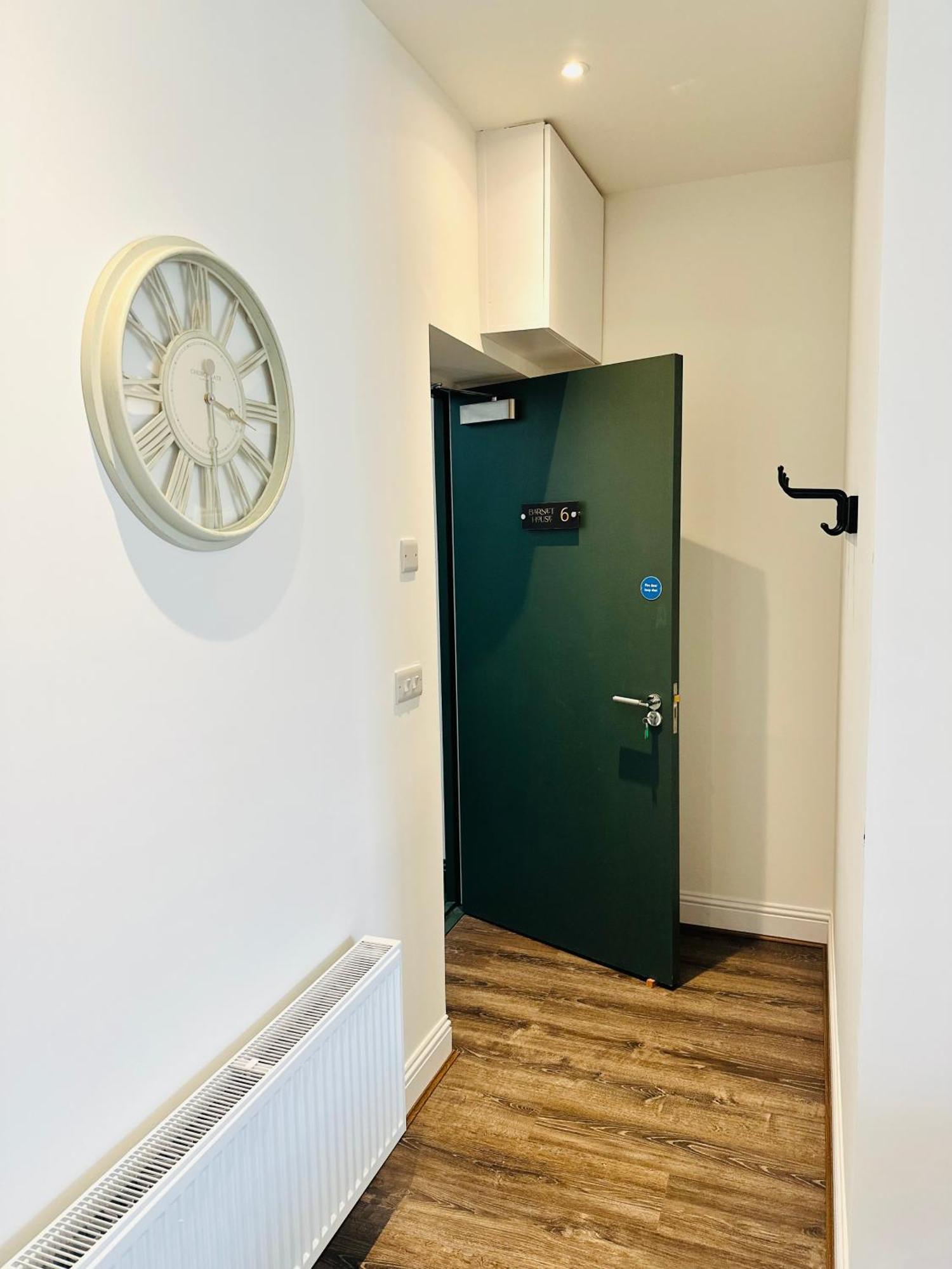 Barnet House Serviced Apartments Dunfermline Exterior photo